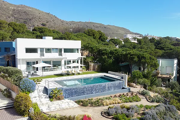 Exceptional luxury villa in Cala Rovellada