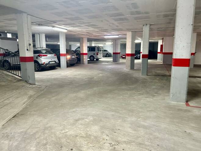 Se vende plaza de parking en Prolongació Migdia.