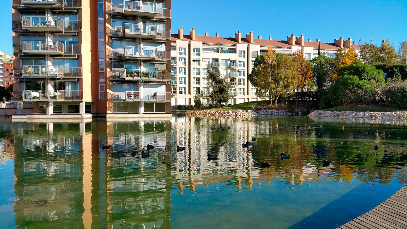 Servicio inmobiliario en el Eixample Sud de Girona. Casas y pisos en venta y alquiler en la zona Casernes - Parc del Migdia